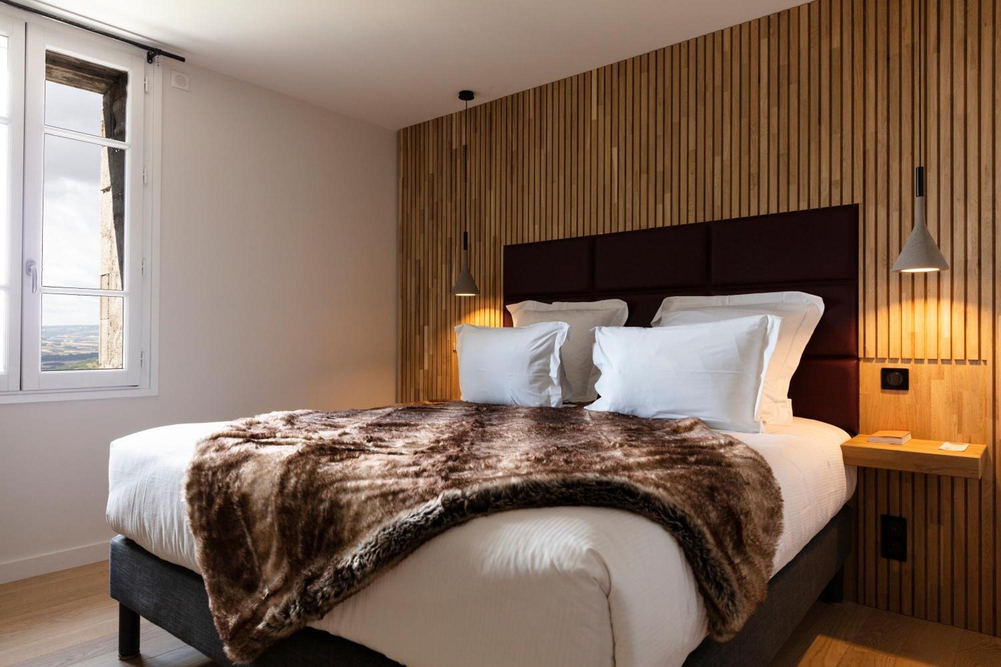 Hotel & Restaurant Origines Par Adrien Descouls - Teritoria Le Broc  Room photo