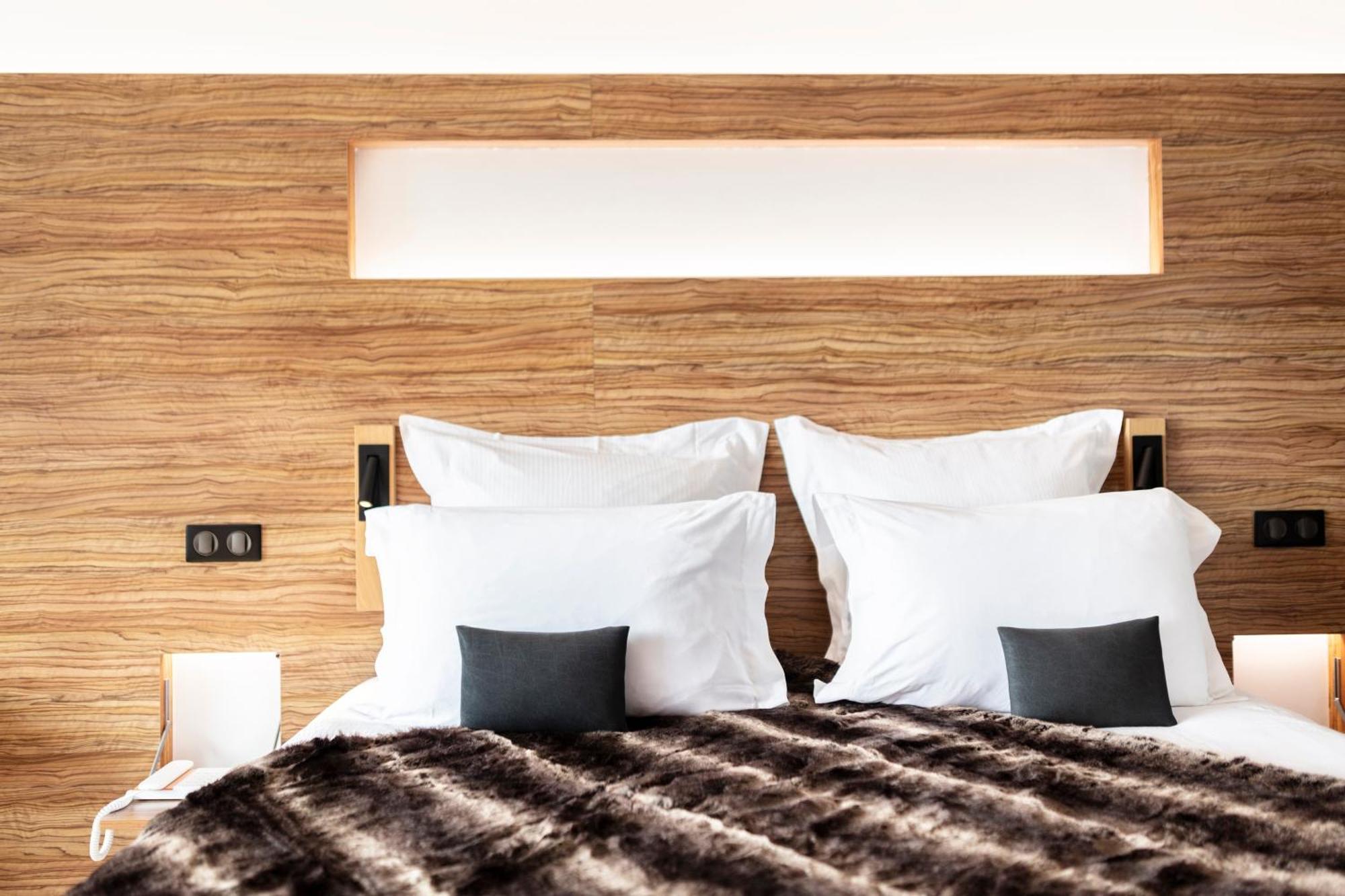 Hotel & Restaurant Origines Par Adrien Descouls - Teritoria Le Broc  Room photo
